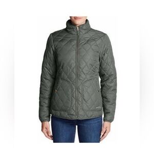Eddie Bauer Quilted Olive Green Lightweight Jacket
Size: Medium